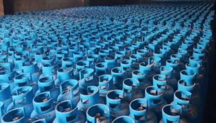 شركة حكومية تطرح أسطوانات غاز الطهي في الخرطوم بأقساط مريحة