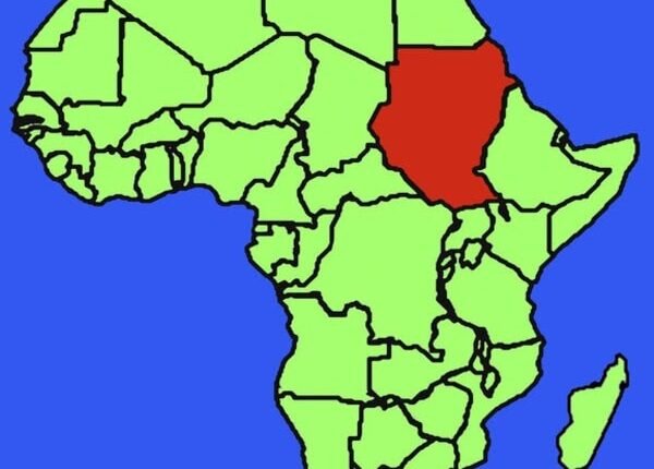 السودان يقترب من العودة.. ويدعو مجلس “السلم الإفريقي” إلى زيارة الخرطوم