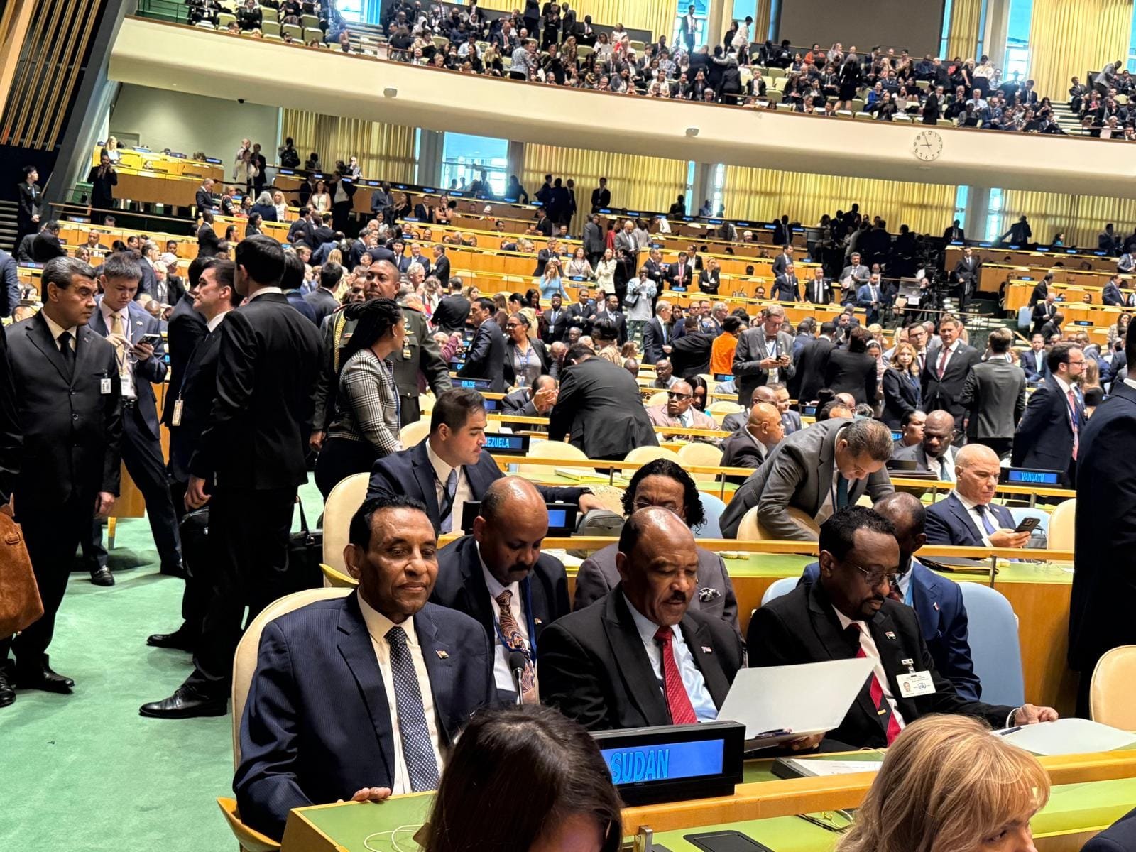 السودان يقدم بيانه الخميس.. كامل ادريس يشارك في فاتحة اجتماعات “الأمم المتحدة”