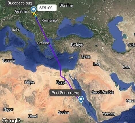 قادمة من القاهرة.. طائرة شحن كبيرة تصل بورتسودان ومنها تطير إلى المجر