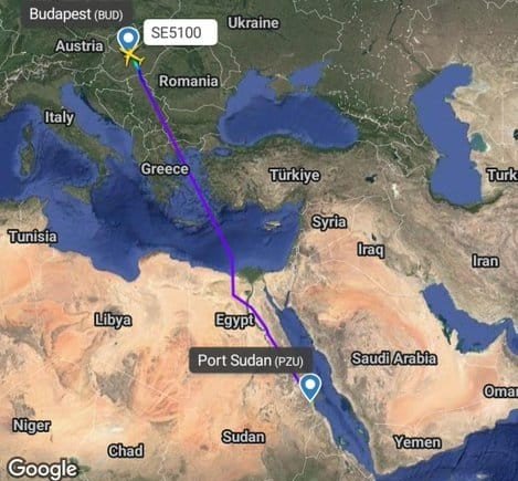 قادمة من القاهرة.. طائرة شحن كبيرة تصل بورتسودان ومنها تطير إلى المجر