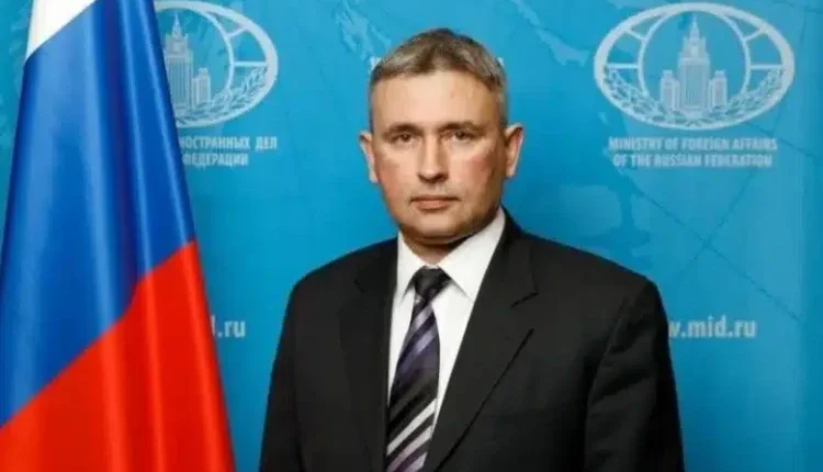 سباق على السودان.. روسيا تعرض إعادة الإعمار والغرب يركز على الإصلاح السياسي