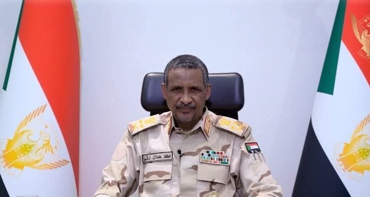 حميدتي: الفاشر ستكون بردًا وسلامًا على أهل دارفور.. طوينا صفحة الحرب في الفاشر وابتدأت مرحلة السلم.. القول بأن السيطرة على الفاشر تمثل بداية لانقسام البلاد جاء من غرف الكيزان والاستخبارات ولا نقبل أي حديث عن تفتيت السودان ونعلن عن تشكيل لجنة تحقيق عن التجاوزات التي حدثت في الفاشر