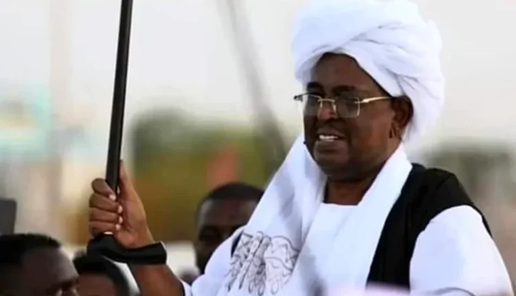 عاجل.. الموت يغيّب محمد طاهر إيلا بعد مسيرة إدارية زاخرة