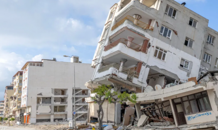 زلزال يضرب تركيا وحالة هلع بين المواطنين