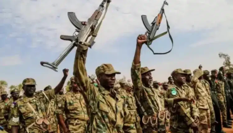 “الدعم السريع” يتلقى ضربة جوية عنيفة وأرتال مشاة ومدرعات في طريقها إلى الفاشر