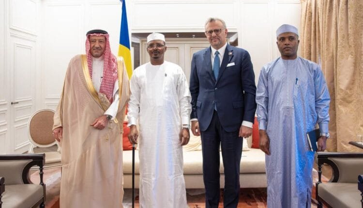 تحركات سعودية أمريكية لتحييد تشاد ودفعها إلى التخلي عن “الدعم السريع”.. هل تفلح المحاولة؟