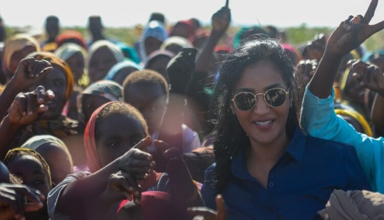 بعد ظهور المذيعة تسابيح خاطر في الفاشر.. وزارة الثقافة والإعلام تصدر بيانا عن “سكاي نيوز”وتهدد باجراءات