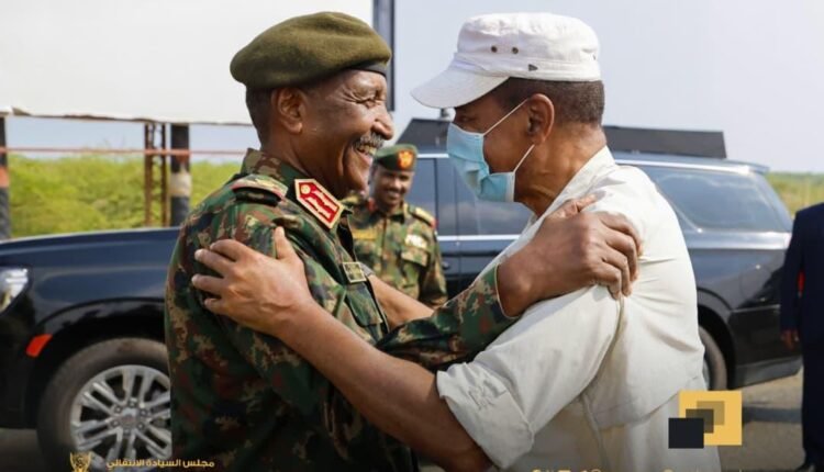 البرهان يستقبل أفورقي ويتجولان في بورتسودان ويجريان جلسة مباحاثات