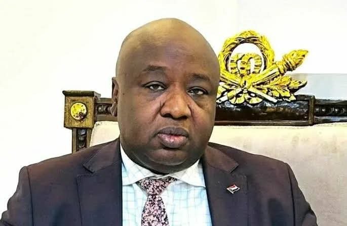 ماذا يريد الوزير نور الدائم طه من شركة الموارد المعدنية؟