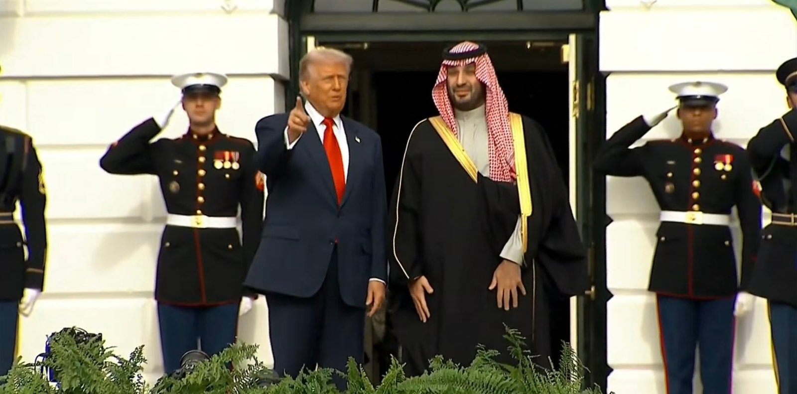 ترامب يستقبل بن سلمان في البيت الأبيض وولي عهد السعودية يضغط على الرئيس الأمريكي بشأن حرب السودان