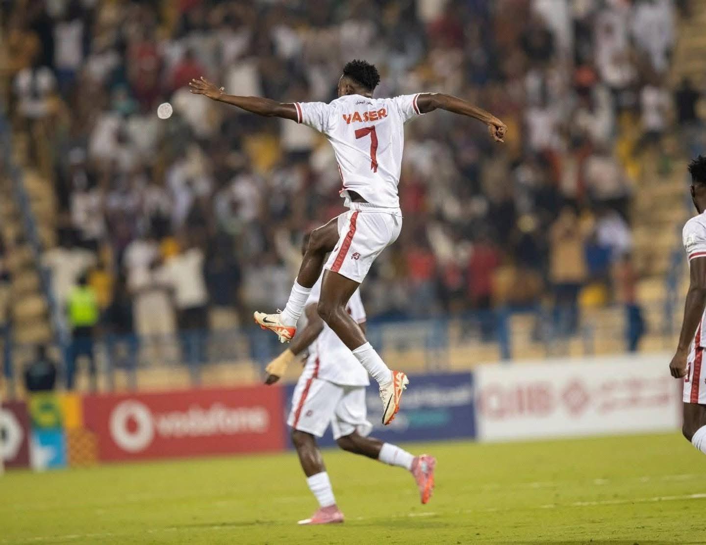 عاجل .. بعشرة لاعبين .. منتخب السودان يهزم لبنان ويتأهل إلى كأس العرب بالدوحة ويصنع الفرح