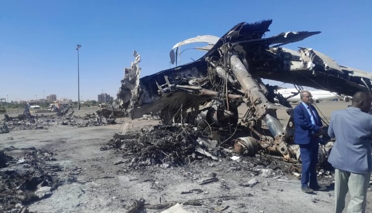 كشف تفاصيل مقتل 345 راكب على متن طائرة سعودية في مطار الخرطوم استهدفتها قوات الدعم السريع
