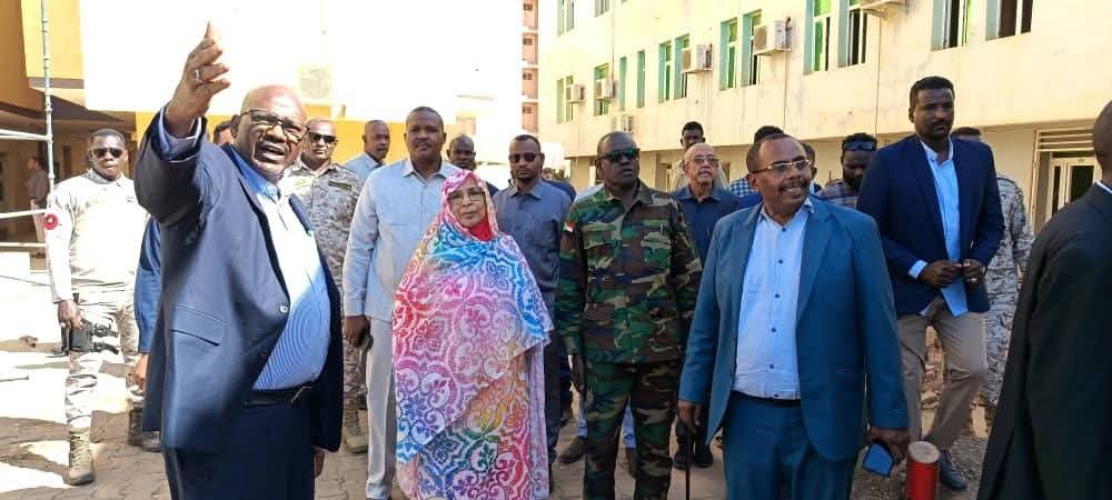 تحديد موعد عودة كامل إدريس والحكومة الى العمل من الخرطوم وكشف دمار كبير في مقر مجلس الوزراء تحديد موعد عودة كامل إدريس والحكومة الى العمل من الخرطوم وكشف دمار كبير في مقر مجلس الوزراء