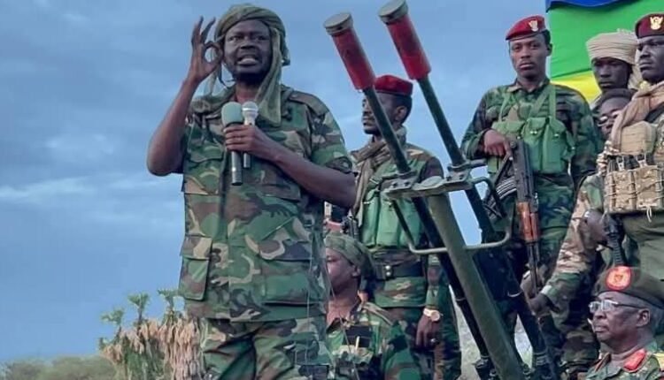 مناوي يحذر .. من لا يدافع عن نفسه يفقد حقه في الغد