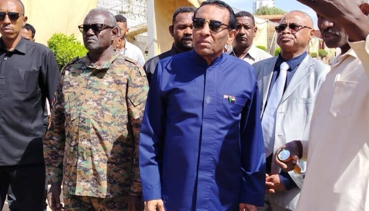 رئيس الوزراء السوداني يوجه دعوة عاجلة للبعثات الدبلوماسية ومنظمات الأمم المتحدة ووالي الخرطوم يقدم تعهدات لهذه الجهات..صور تكشف التفاصيل