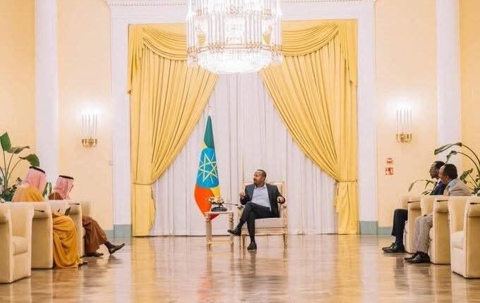 وزير الخارجية السعودي يصل أديس أبابا وأردوغان يلتقي أبي أحمد الاسبوع المقبل .. الرئيس الإثيوبي يعلن ملفات الزيارة.. خطوة دبلوماسية لإنهاء مشروع بن زايد