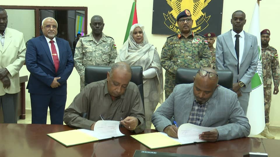 بموافقة مجلس السيادة .. توقيع عقد بمبلغ 11 مليون دولار لصيانة كبري واحد في الخرطوم دمرته الحرب