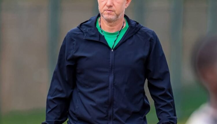 مدرب الهلال السوداني يطلق اعترافات قبل مباراة سانت إيلوي لوبوبو الكونغولي.. لن تكون سهلة