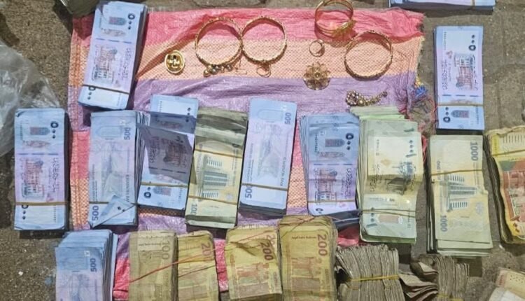 المباحث تضبط شبكة إجرامية يقودها أجنبي تخصصت في سرقة الدهب