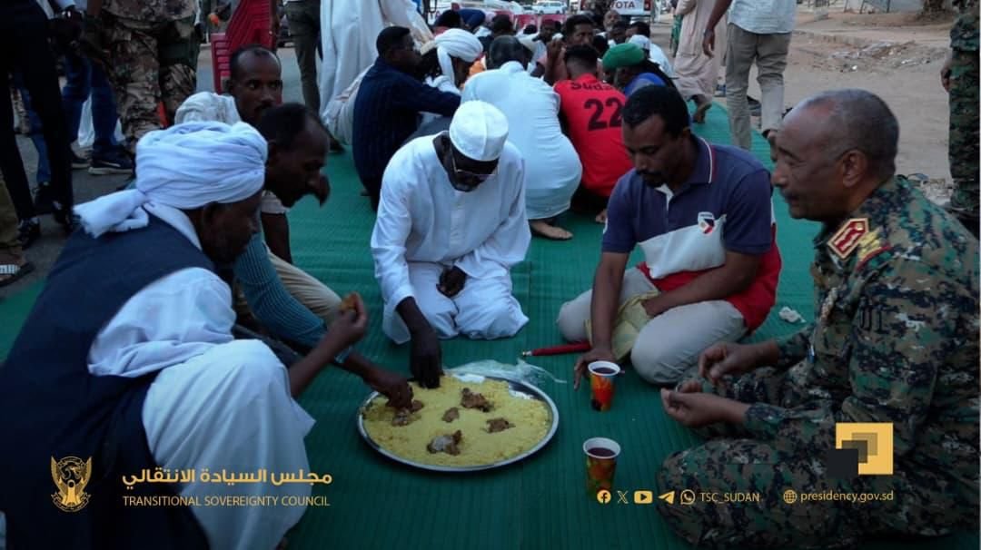 عاجل:البرهان يغلق الباب أمام الهدنة ووساطة الإمارات ويحدد شروط وقف اطلاق النار ويرسل رسائل للمعارضين السياسيين السودانيين في الخارج