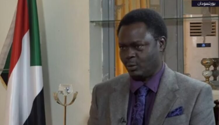 مناوي يوجه رسالة للدعم السريع بشأن موسى هلال ويتحدث عن دور ووجود الاسلاميين في الجيش ويطلق اتهامات صريحة للمجتمع الدولي والمنظمات ويكشف الجهة المسيطرة على الطينة