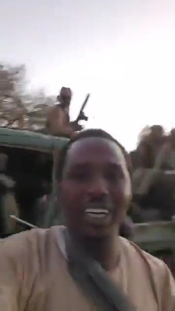 الجيش السوداني يسيطر على "الطينة" مع تشاد ويستولي على عتاد عسكري من الدعم السريع ويلحق بها خسائر فادحة ومناوي يتحدث عن سلوك إجرامي "فيديو"