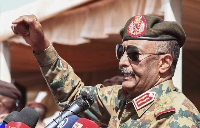 دعوات للبرهان بتعيين قائمة النبلاء وتوسعة مظلة الجيل الرابع بعد إختيار أمجد فريد..بالأسماء