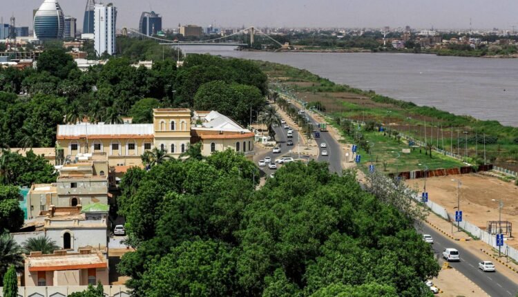 خطة أمنية وأطواف من القوات النظامية في الخرطوم وتوجيهات مشددة بشأن “اللكوندات”