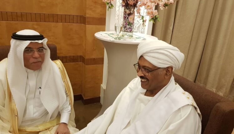 وداعا السفير السعودي علي بن حسن جعفر ..مبارك الفاضل