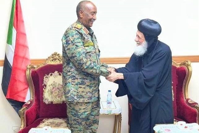البرهان يرسل رسالة لـ المسيحيين في عيد القيامة ويوجه بشأن كنيسة دمرتها الدعم السريع بالخرطوم