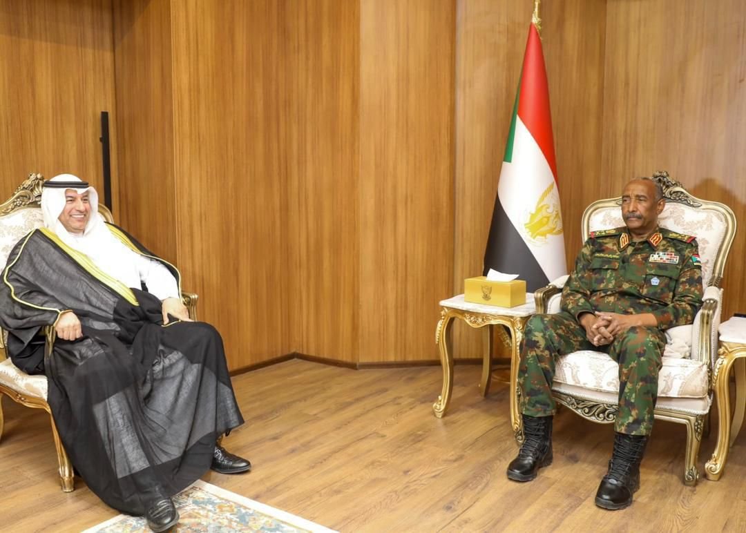 البرهان يعلن موقف داعم لدول الخليج في إتخاذ حقها لردع عدوان إيران