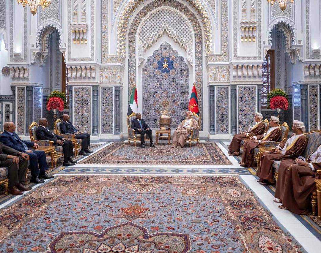 البرهان من سلطنة عمان يرسل رسائل لدول الخليج بعد هجمات إيران