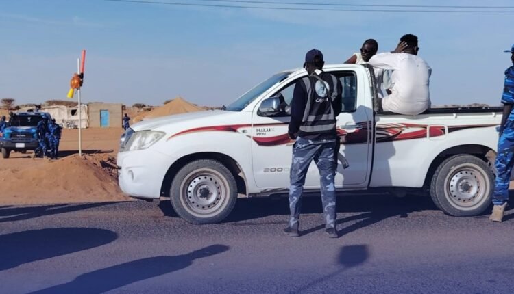 عملية مداهمة تسفر عن إعادة مليارات منهوبة من رجل أعمال في الخرطوم