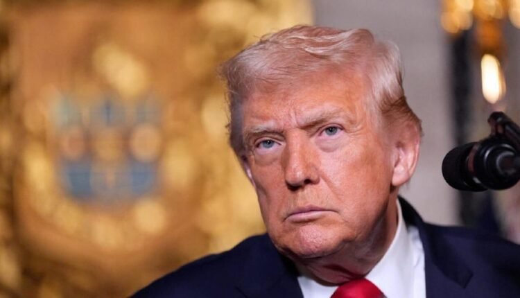 إيران تعلن إعادة إغلاق مضيق هرمز بعد ساعات من فتحه وترمب يتحدث عن إخراج اليورانيوم من طهران الى أمريكا