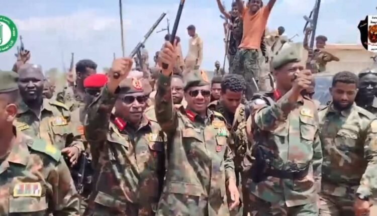 كيكل يوجه قواته:الكسح والمسح يبدأ الآن وقائد الفرقة الرابعة الدمازين يُبشر..ضاغطين العدو”بالفيديو”