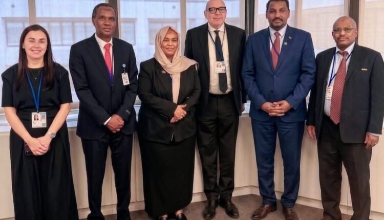 تحركات مع صندوق النقد والبنك الدوليين لإعفاء ديون السودان وتدفق التمويلات الميسرة للإعمار