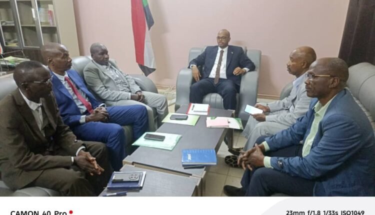 التعليم والتربية تحسم جدل جلوس طلاب من دارفور في إمتحانات الشهادة السودانية ومصير مجهول للمتواجدين في مناطق سيطرة الدعم السريع