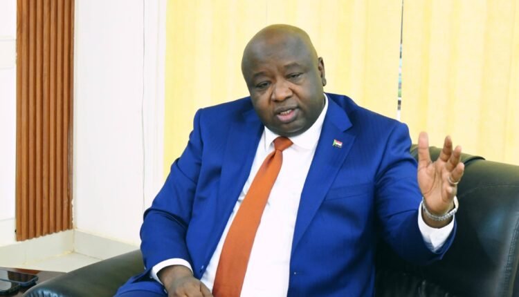 وزير المعادن السوداني يتحدث عن مطلوبات للحد من تهريب الذهب وتحديات في التعدين التقليدي