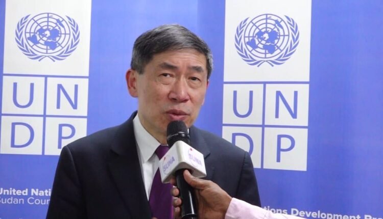 البنك الدولي يكشف عن إنكماش الإقتصاد السوداني بـ 40% ومسؤول أممي يتوقع تحقيق نمو بنسبة كبيرة ويوضح الأسباب