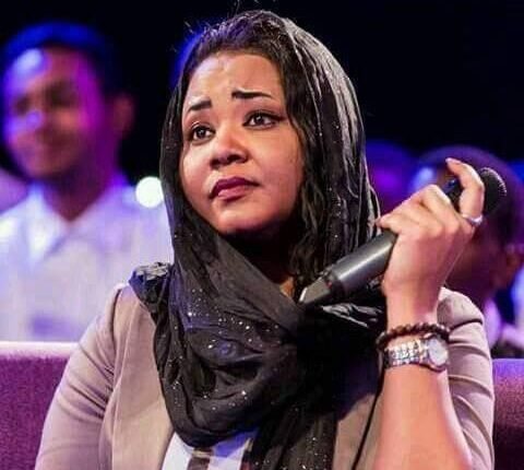الفنانة مكارم بشير تقدم نصائح غالية للسودانيين… تعرف على التفاصيل