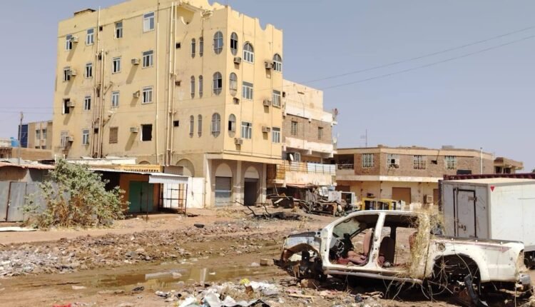 أحمد عثمان حمزة يصدر توجيهات عاجلة بشأن وسط الخرطوم ويقود تحركات لإزالة دمار الحرب