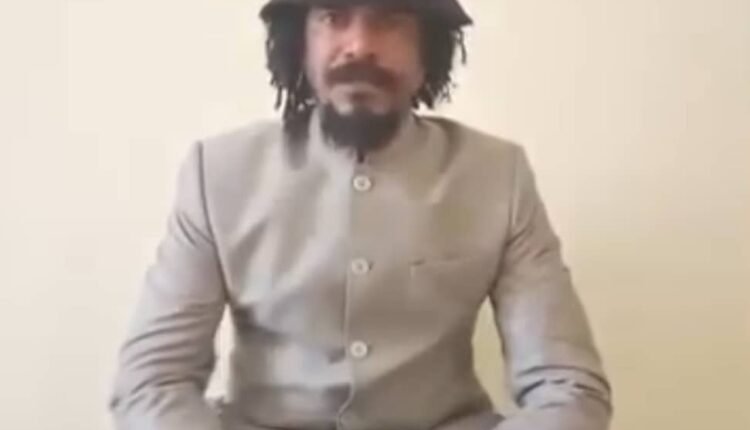 بالفيديو:عقب إنشقاق السافنا..جنود مجموعة يقودها تعلن موقفها والدعم السريع تعلق على قرار مغادرة علي رزق الله صفوفها