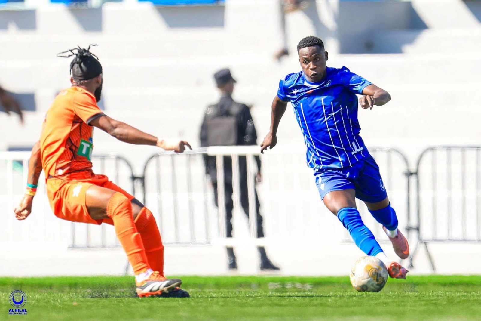 الهلال السوداني يُتوج رسمياً بلقب الدوري الرواندي..بالصور
