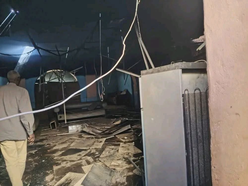مسيرات الدعم السريع تقصف مباني تلفزيون الأبيض وصور تكشف دمار واسع