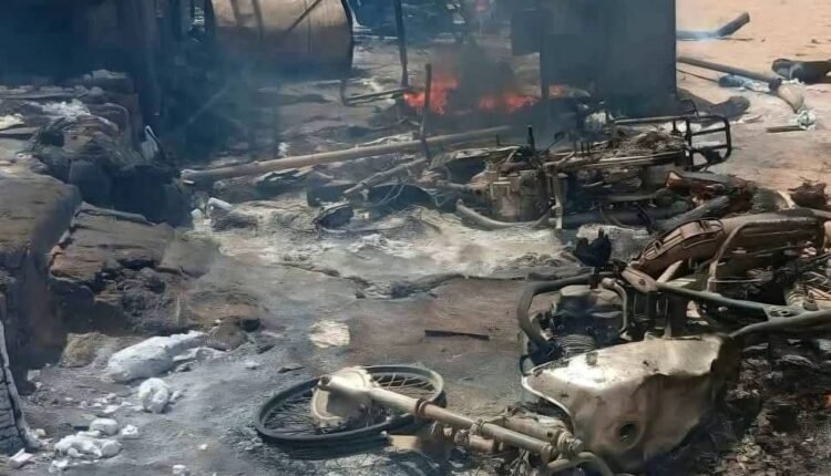 مناوي يكشف عن مجزرة وحشية لقوات الدعم السريع وسقوط عشرات القتلى والجرحى بقصف الطيران المسير