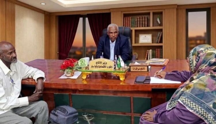 مشروع بيئي واعد في سنار.. الأحزمة الشجرية تدخل مرحلة التنفيذ