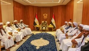 "البرهان" يشدد بدور الإدارة الأهلية و"ترك" يكشف حقيقة الخلافات