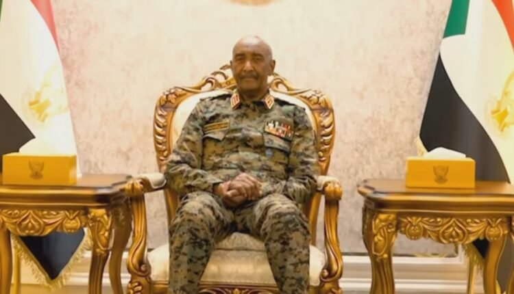 البرهان يستقبل وفد الطوائف المسيحية.. ورسائل لافتة خلال اللقاء