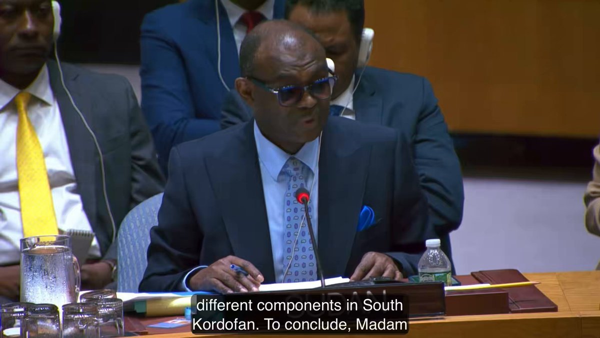 مندوب السودان في جلسة مجلس الأمن يكشف عن تلقيه رسالة في هاتفه من البرهان يرد بها مباشرة على إتهامات من مسعد بولس”بالفيديو”